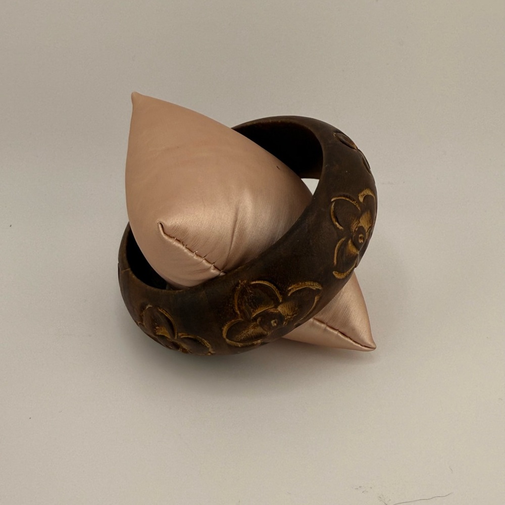 Handmade Carved Wood Floral Design Bangle Bracelet - Picture 14 of 14